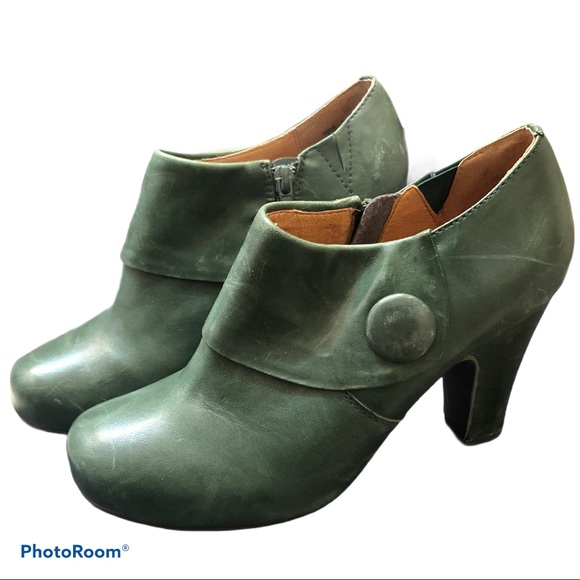 Miz Mooz Shoes - MIZ MOOZ green leather Maya booties